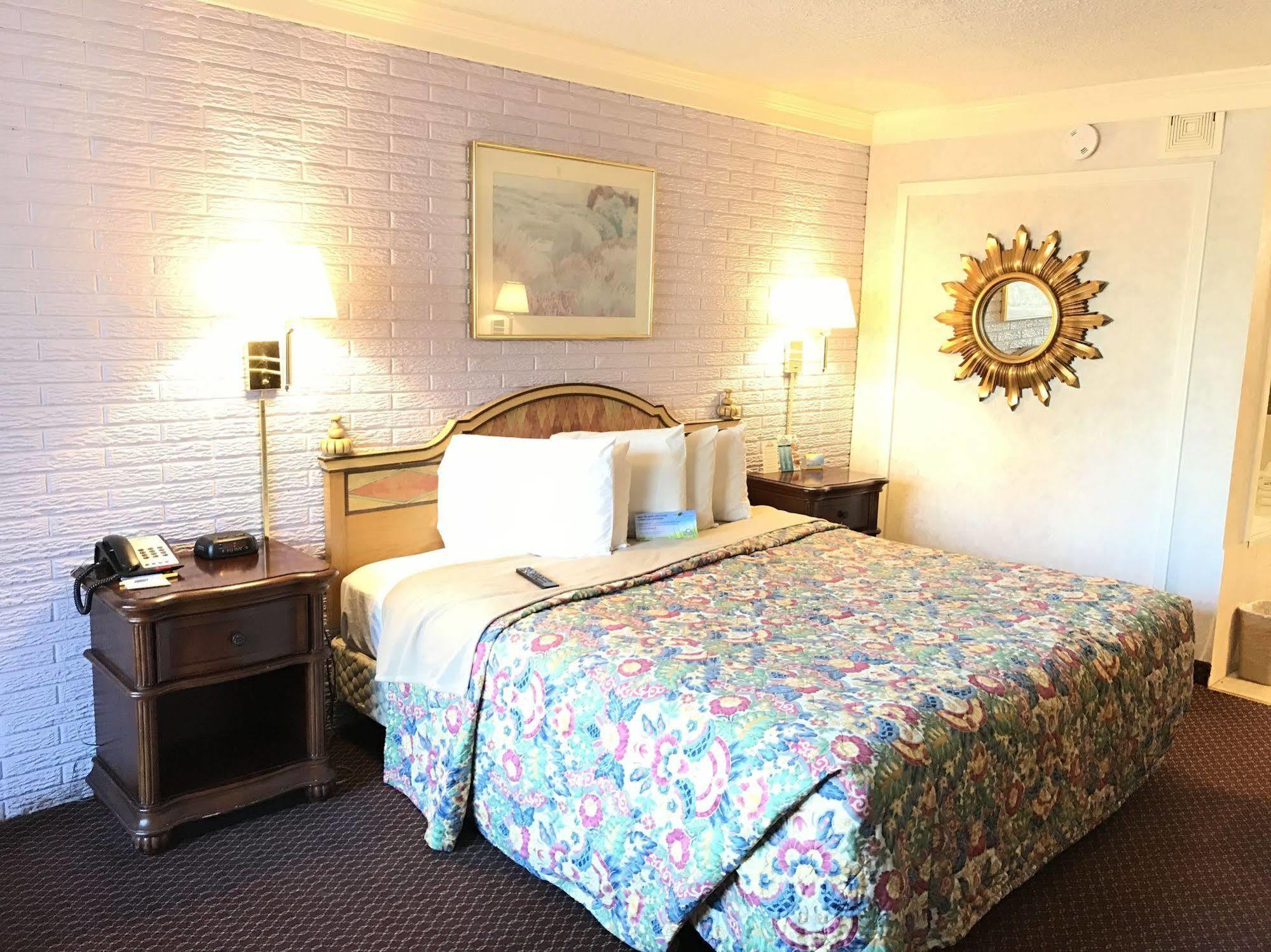 Hotel At Atlantic & Banquet